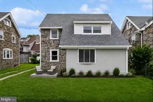7103 Penarth Ave, Upper Darby, PA 19082 - Photo 2