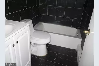 1 Radnor Drive #E-4, Newtown Square, PA 19073 - Photo 14