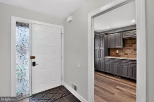 1139 Putnam Blvd, Wallingford, PA 19086 - Photo 2