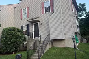 30 Duttonview Rd, Aston, PA 19014 - Photo 1