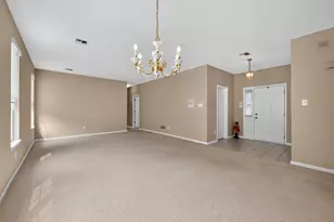 2105 White Fox Way, Glen Mills, PA 19342 - Photo 2