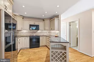 502 Williamson Cir, Media, PA 19063 - Photo 4