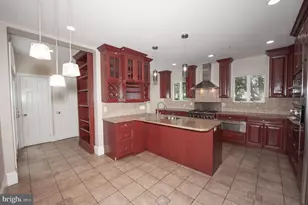 556 St Davids Ave, Wayne, PA 19087 - Photo 8