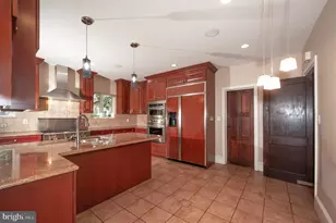 556 St Davids Ave, Wayne, PA 19087 - Photo 10