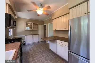52 W Albemarle Avenue, Lansdowne, PA 19050 - Photo 10