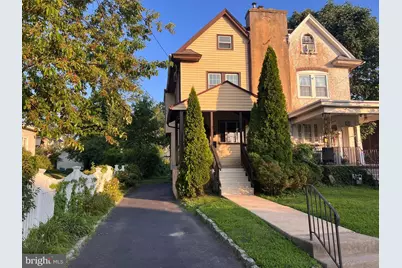 52 W Albemarle Avenue, Lansdowne, PA 19050 - Photo 2