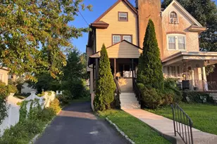 52 W Albemarle Ave, Lansdowne, PA 19050 - Photo 2