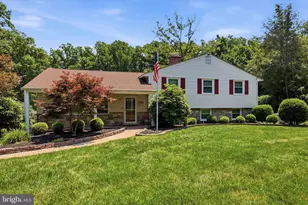 16 E Glen Cir, Media, PA 19063 - Photo 2