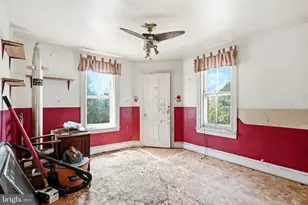 19 W Hinckley Ave, Ridley Park, PA 19078 - Photo 38