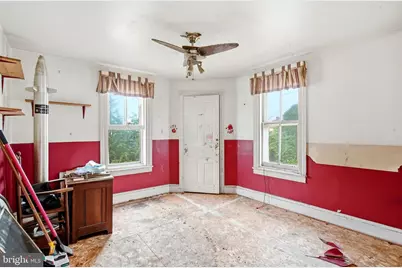 19 W Hinckley Avenue, Ridley Park, PA 19078 - Photo 22