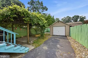 810 Pleasant, Boothwyn, PA 19061 - Photo 14