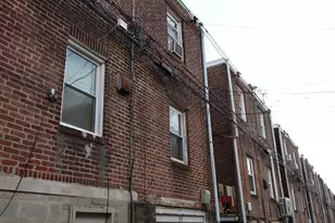 319 Avon Rd, Upper Darby, PA 19082 - Photo 8