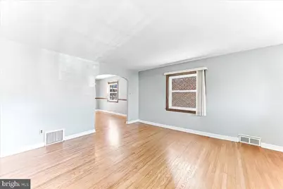 1126 Agnew Drive, Drexel Hill, PA 19026 - Photo 6