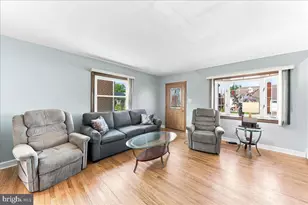 1126 Agnew Dr, Drexel Hill, PA 19026 - Photo 6