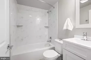 313 Creek Dr, Wayne, PA 19087 - Photo 6