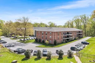 313 Creek Dr, Wayne, PA 19087 - Photo 10