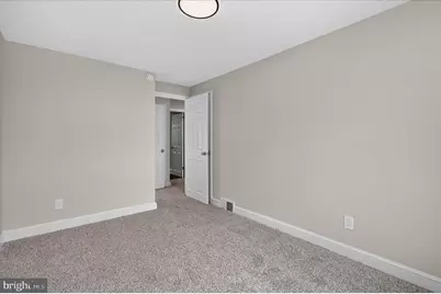 1044 W Ashland Avenue, Glenolden, PA 19036 - Photo 16