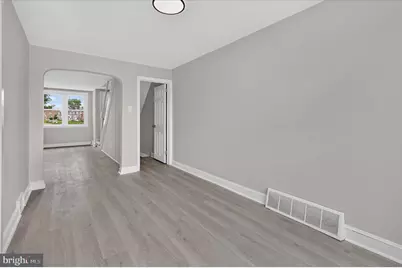 1044 W Ashland Avenue, Glenolden, PA 19036 - Photo 6