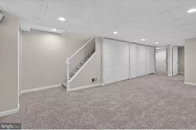 1044 W Ashland Avenue, Glenolden, PA 19036 - Photo 10