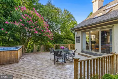 610 Lindsay Circle, Villanova, PA 19085 - Photo 8