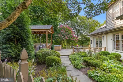 610 Lindsay Circle, Villanova, PA 19085 - Photo 6