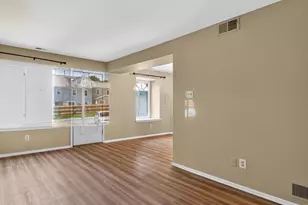 5200 Hilltop Dr, Brookhaven, PA 19015 - Photo 10