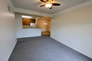 734 Creekside Dr, Brookhaven, PA 19015 - Photo 16
