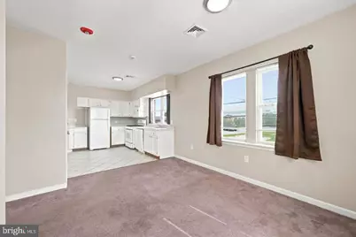 200 Wanamaker Avenue #2, Essington, PA 19029 - Photo 4