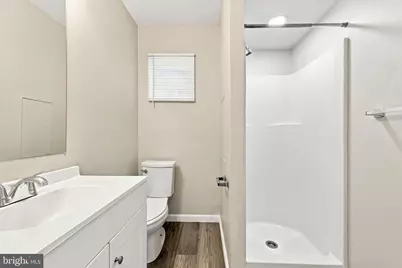 327 Powhattan Avenue #B, Essington, PA 19029 - Photo 8