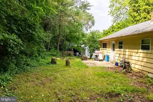 337 Golf Hills Rd, Havertown, PA 19083 - Photo 28