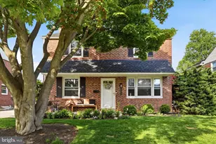 2621 Ashwood Dr, Havertown, PA 19083 - Photo 2