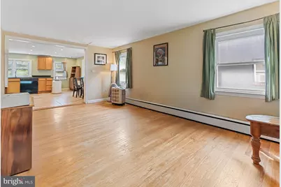 174 Crum Creek Drive, Woodlyn, PA 19094 - Photo 4