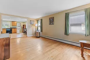 174 Crum Creek Dr, Woodlyn, PA 19094 - Photo 4