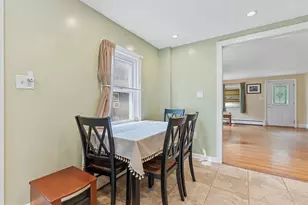 174 Crum Creek Dr, Woodlyn, PA 19094 - Photo 8