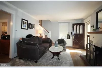 2009 Laurel Road, Havertown, PA 19083 - Photo 2