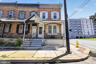 1401 Edgmont Ave, Chester, PA 19013 - Photo 1