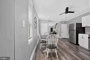 1401 Edgmont Ave, Chester, PA 19013 - Photo 16