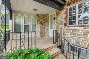 7239 Glenthorne Rd, Upper Darby, PA 19082 - Photo 2