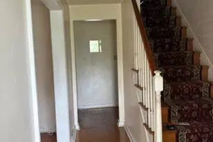 17 W Greenwood Ave, Lansdowne, PA 19050 - Photo 2