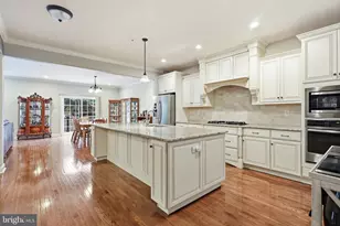 112 Wellington Dr, Media, PA 19063 - Photo 1