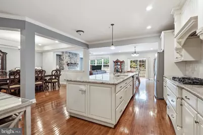 112 Wellington Drive, Media, PA 19063 - Photo 12