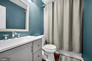 5200 Hilltop Dr, Brookhaven, PA 19015 - Photo 20