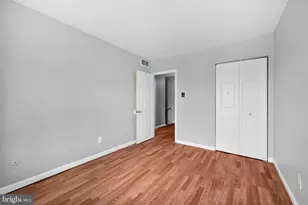 5200 Hilltop Dr, Brookhaven, PA 19015 - Photo 18