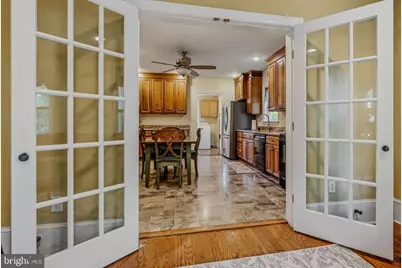 2552 Naamans Creek Road, Marcus Hook, PA 19061 - Photo 18