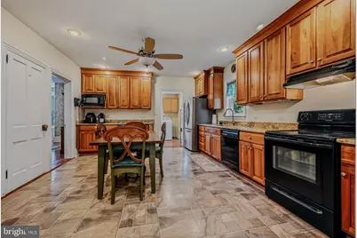 2552 Naamans Creek Road, Marcus Hook, PA 19061 - Photo 16