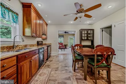 2552 Naamans Creek Road, Marcus Hook, PA 19061 - Photo 22