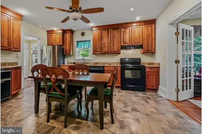 2552 Central Ave, Upper Chichester, PA 19061 - Photo 16