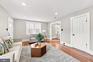 208 Marshall Ave, Darby, PA 19023 - Photo 4