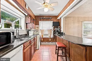 23 E Providence Rd, Lansdowne, PA 19050 - Photo 6