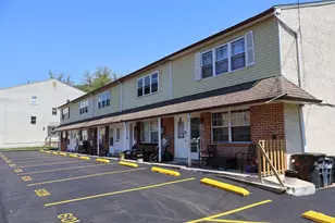 601 Country Ln, Morton, PA 19070 - Photo 2